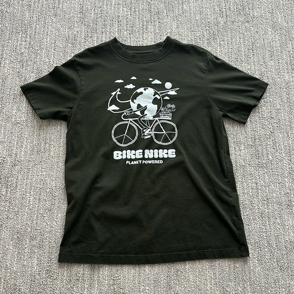 nike loose fit shirt